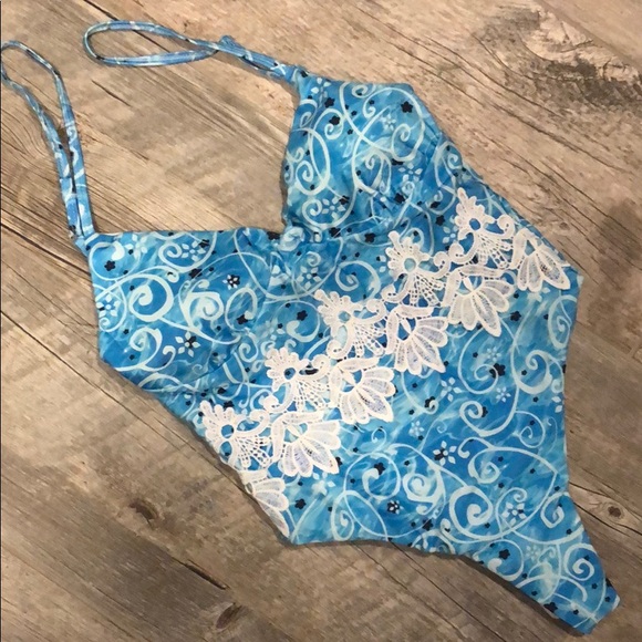 LIGHT BLUE SWIMSUIT - Picture 2 of 8